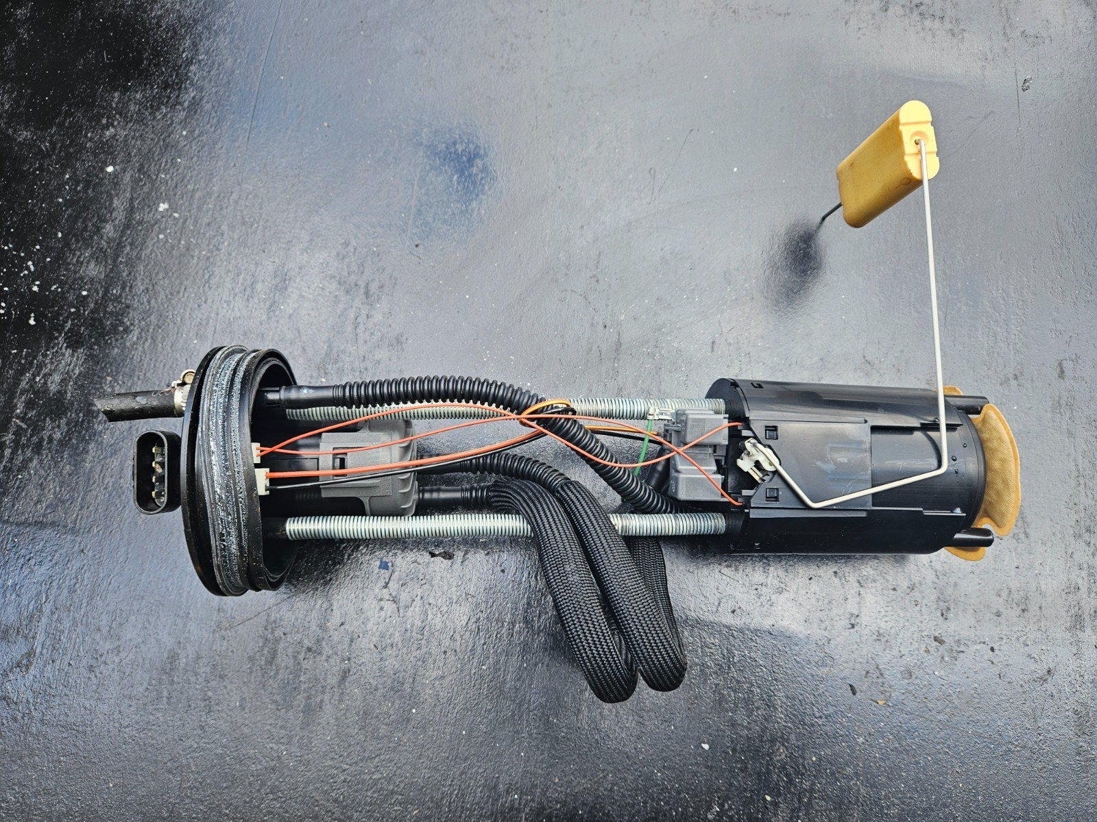 Sea Doo 2009 RXT 255 sc       FUEL PUMP IN TANK SENDING UNIT ASSY