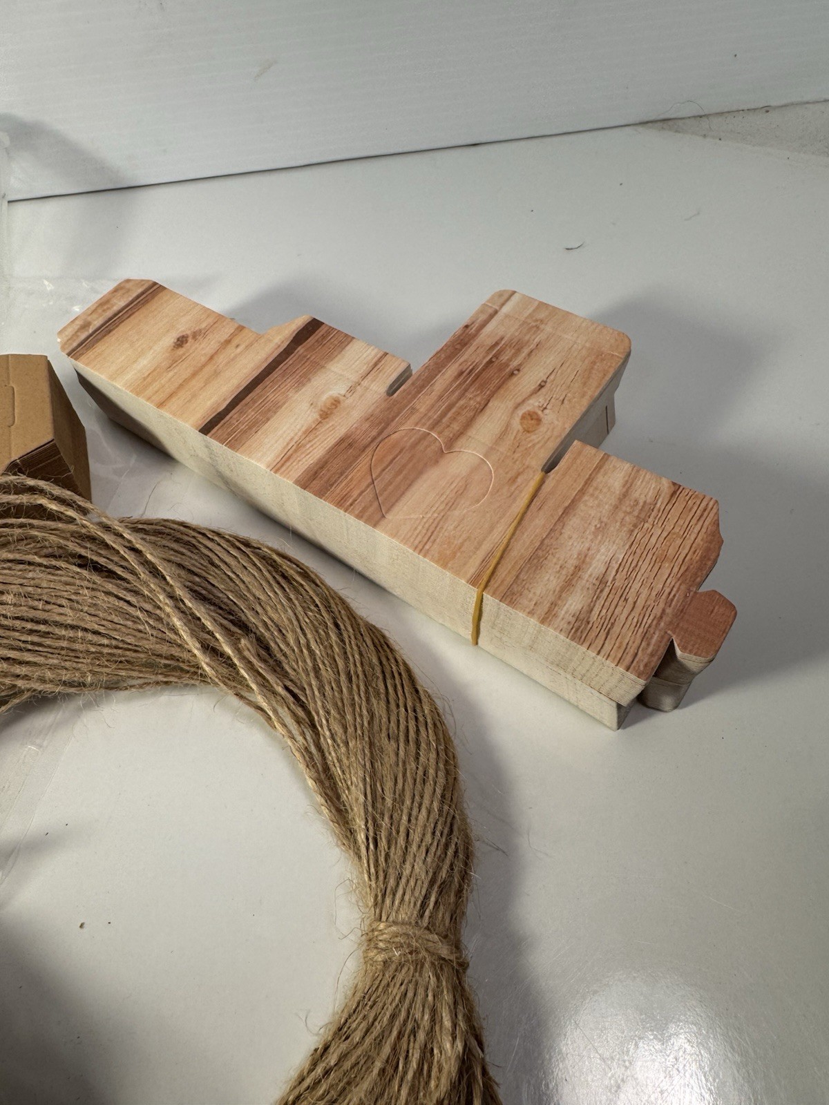 100 PCS 2x2x2 Favor Boxes Love/Rustic Wedding Party Gift Boxes W/Burlap Twine