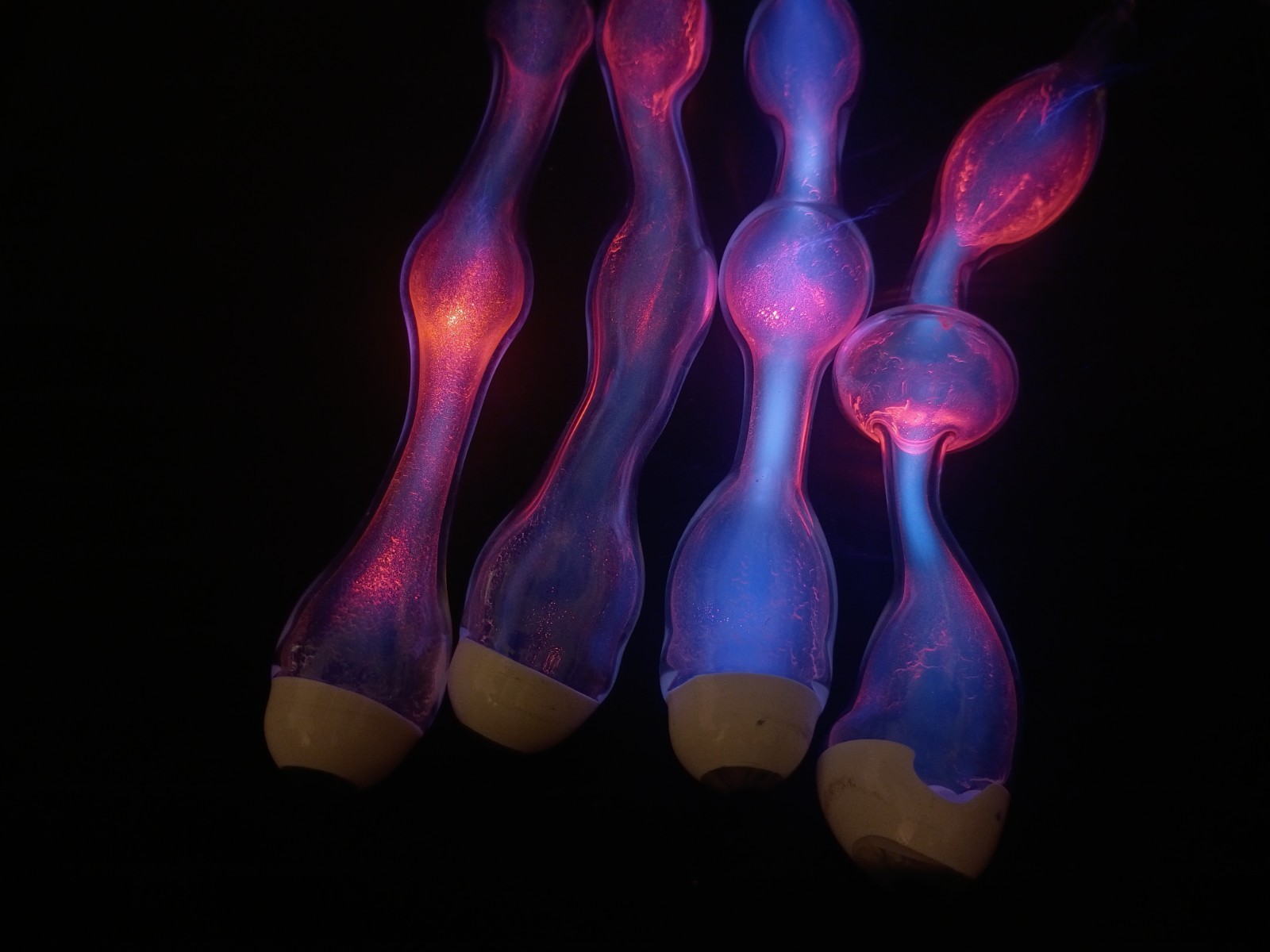 rare gas plasma neon Tesla coil lighting crackle plasma vacuum tube ampule bulb