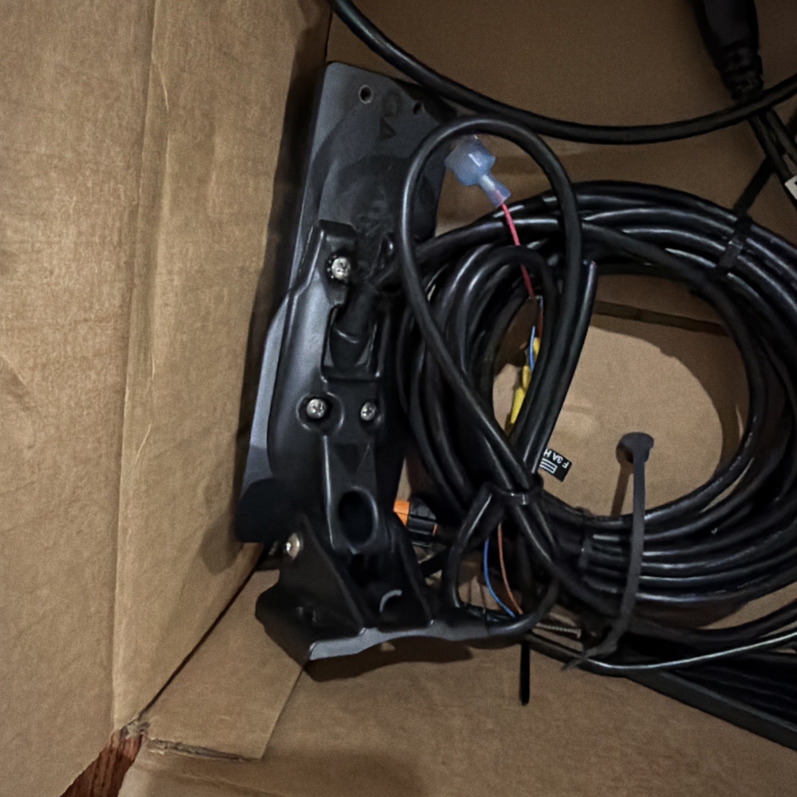 Garmin STRIKE Vivid 9sv Transducer Low Usage Mint !!! Fast Ship