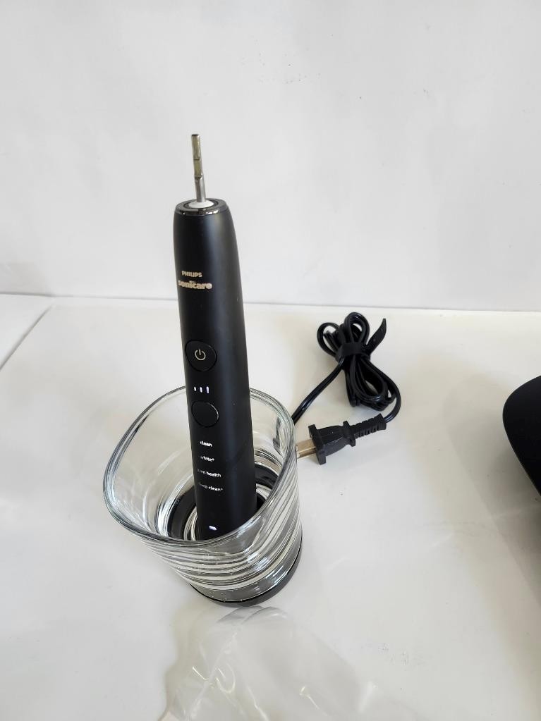 Philips Sonicare DiamondClean 9000 Rechargeable Toothbrush,Black,Please Read
