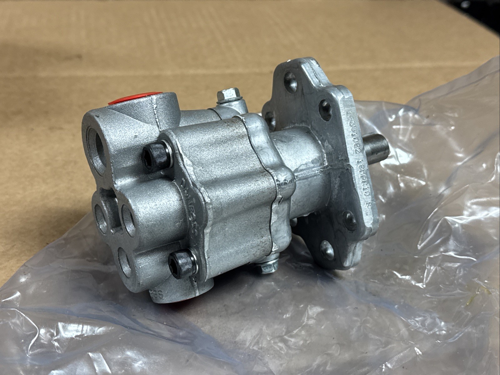 NEW DANFOSS 163V1082 Hydraulic Gear Pump WARRANTY FAST SAME DAY SHIPPING