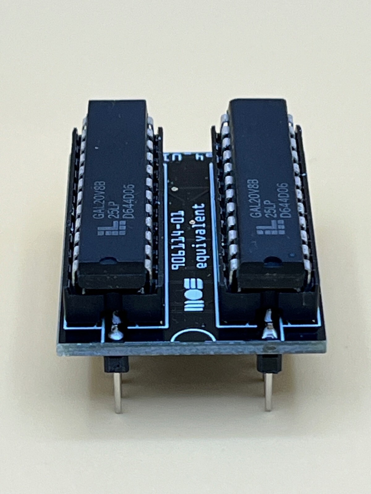 Commodore PLA Replacement MOS 906114-01 / PLS100 for C64, SX 64 High Quality USA