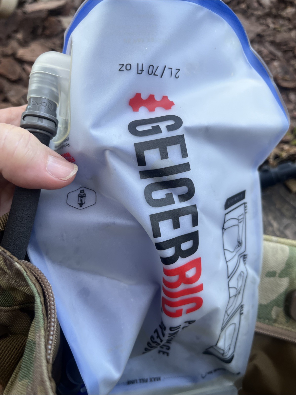 Aquamira Rigger Tactical 2L Hydration Backpack Pressurized Multicam Molle NEW