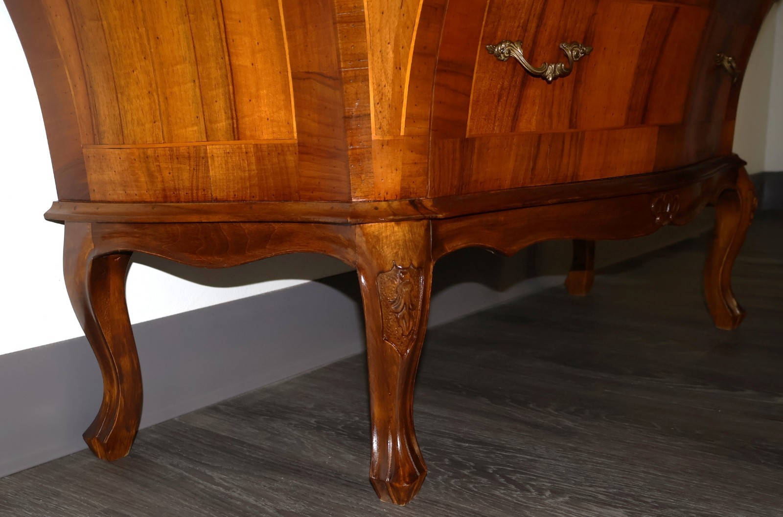 Italian Louis XV Bombe Serpentine Commode Chest Walnut Olivewood Veneer, Italy