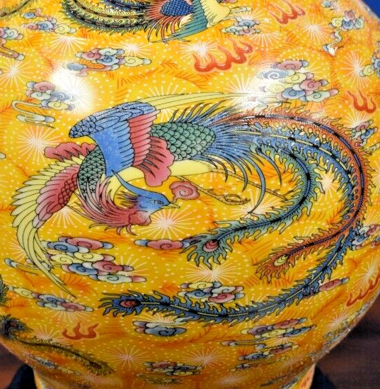 14" YELLOW PHOENIX VINTAGE NOS CHINESE JINGDEZHEN PORCELAIN VASE W/STAND 16"