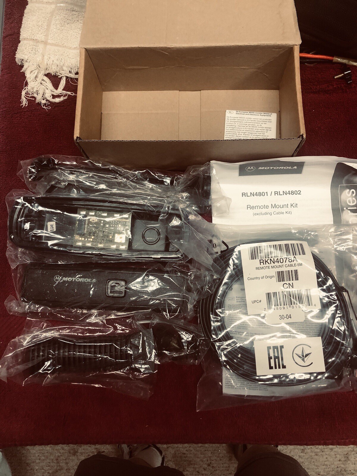 New Motorola RLN4802AA Remote Mount Kit CDM1250 CDM1550 With New 5 Meter Cable