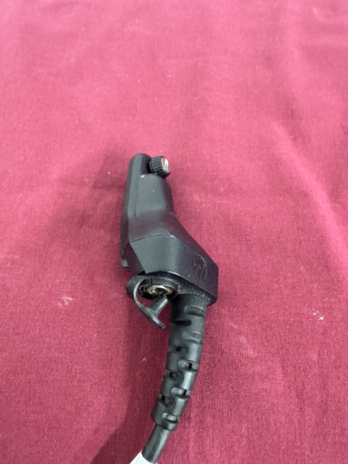 NEW OEM MOTOROLA NMN6274 APX / XPR REMOTE SPEAKER MIC APX6000 APX7000 APX8000