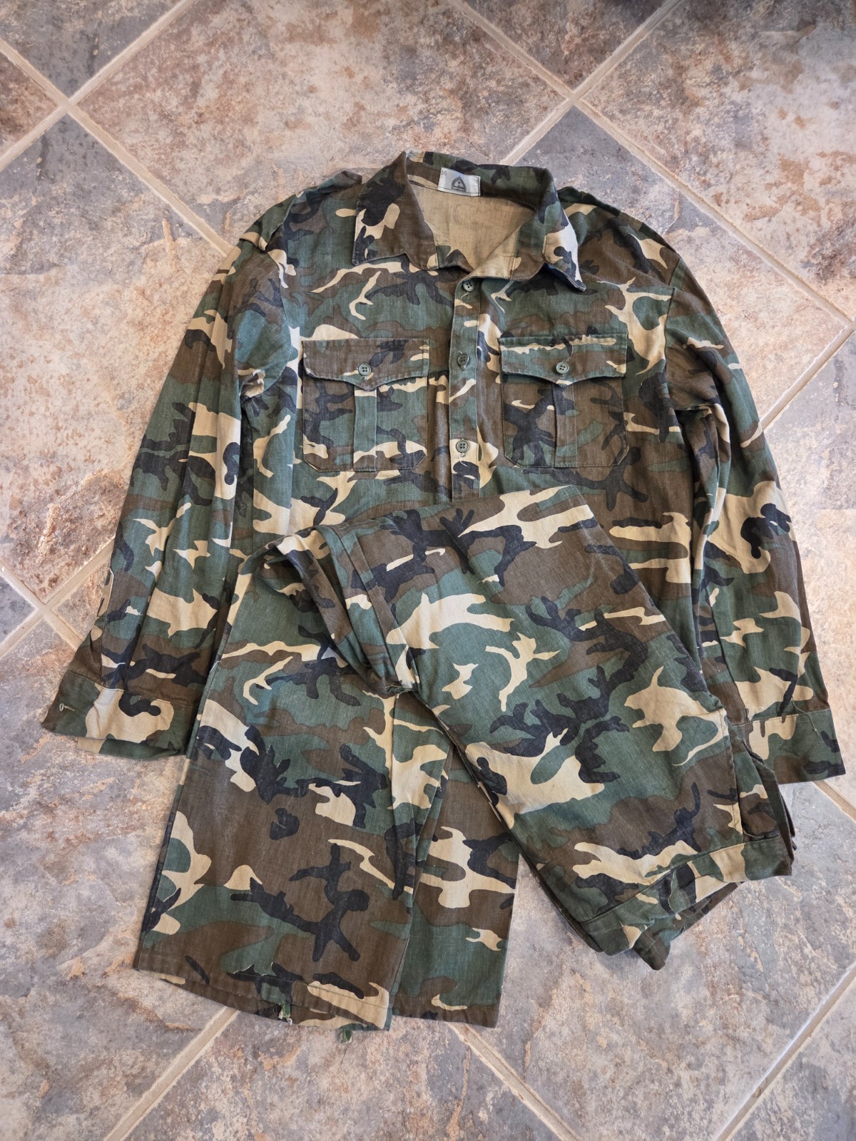 Nice! Iraqi Iraq Woodland Camo Camouflage Uniform w/ Provenance Bringback