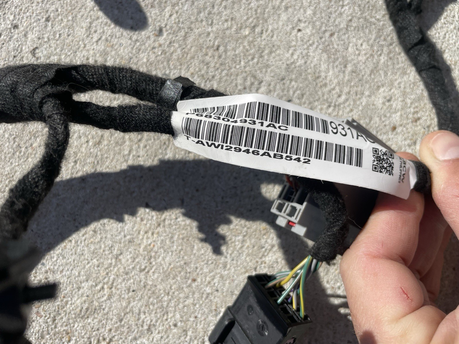 Genuine Dodge Challenger Dash Wiring Harness OEM 68304931AC