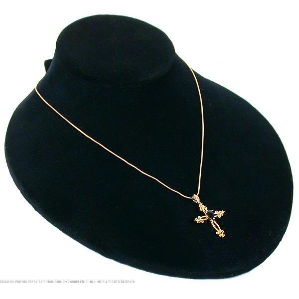 Black Velvet Necklace Busts Slatwall Jewelry Display