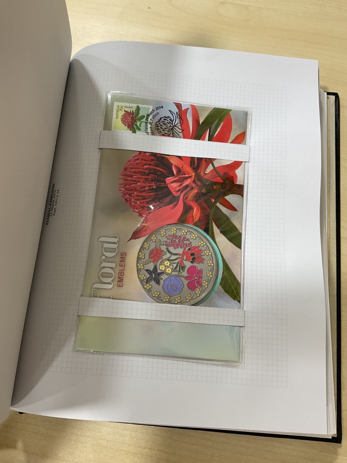 Australian stamps, coin covers + presentation pack. 2014. Album. G/127