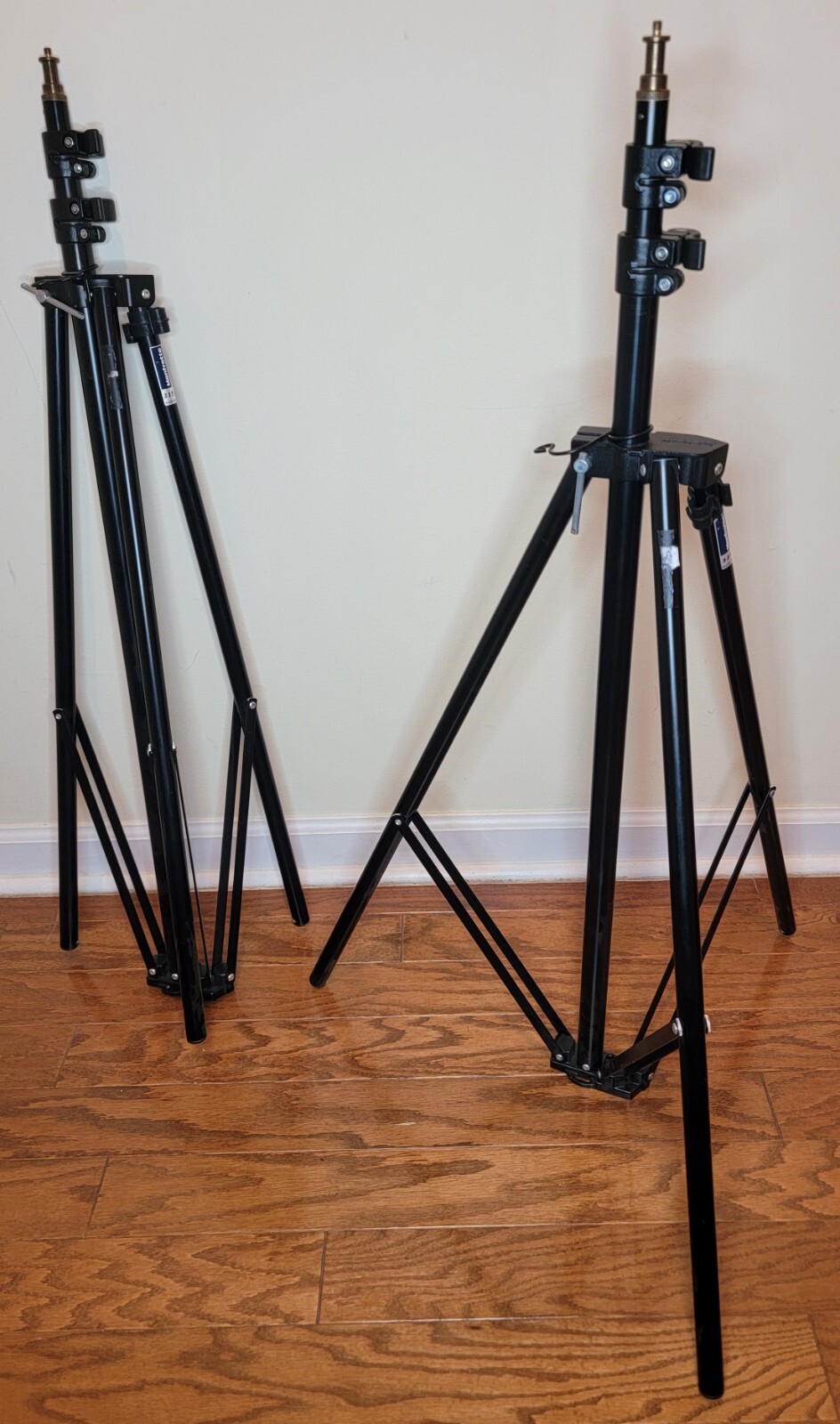 Manfrotto 3321B Background Support System Portable Telescoping Photography Stand