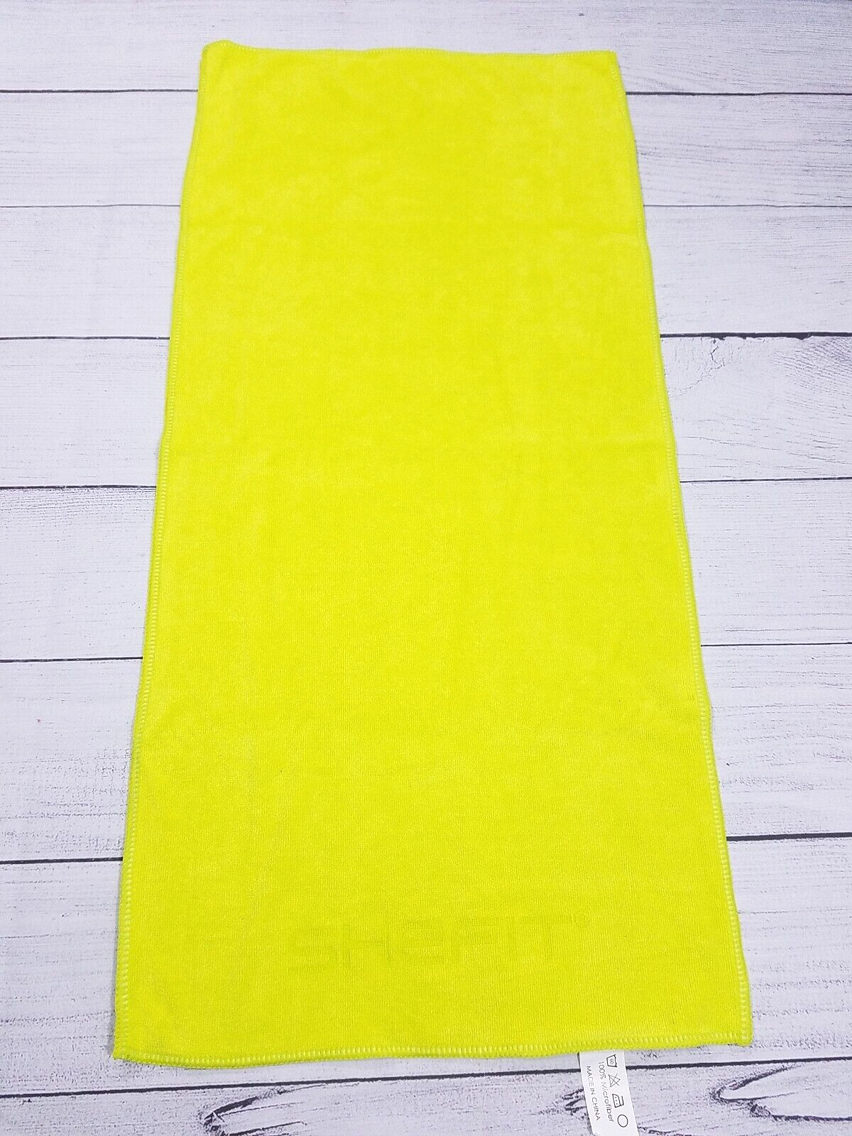 SHEFIT Microfiber Gym Towel Neon Lime 14x29"