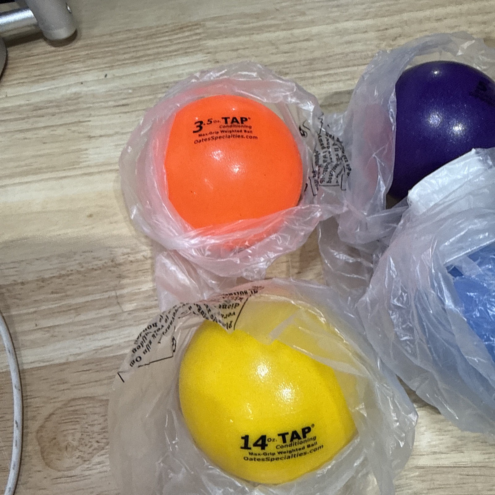 Tap Conditioning Max-Grip Weighted Plyo Ball - Set of Six Baseball Training New