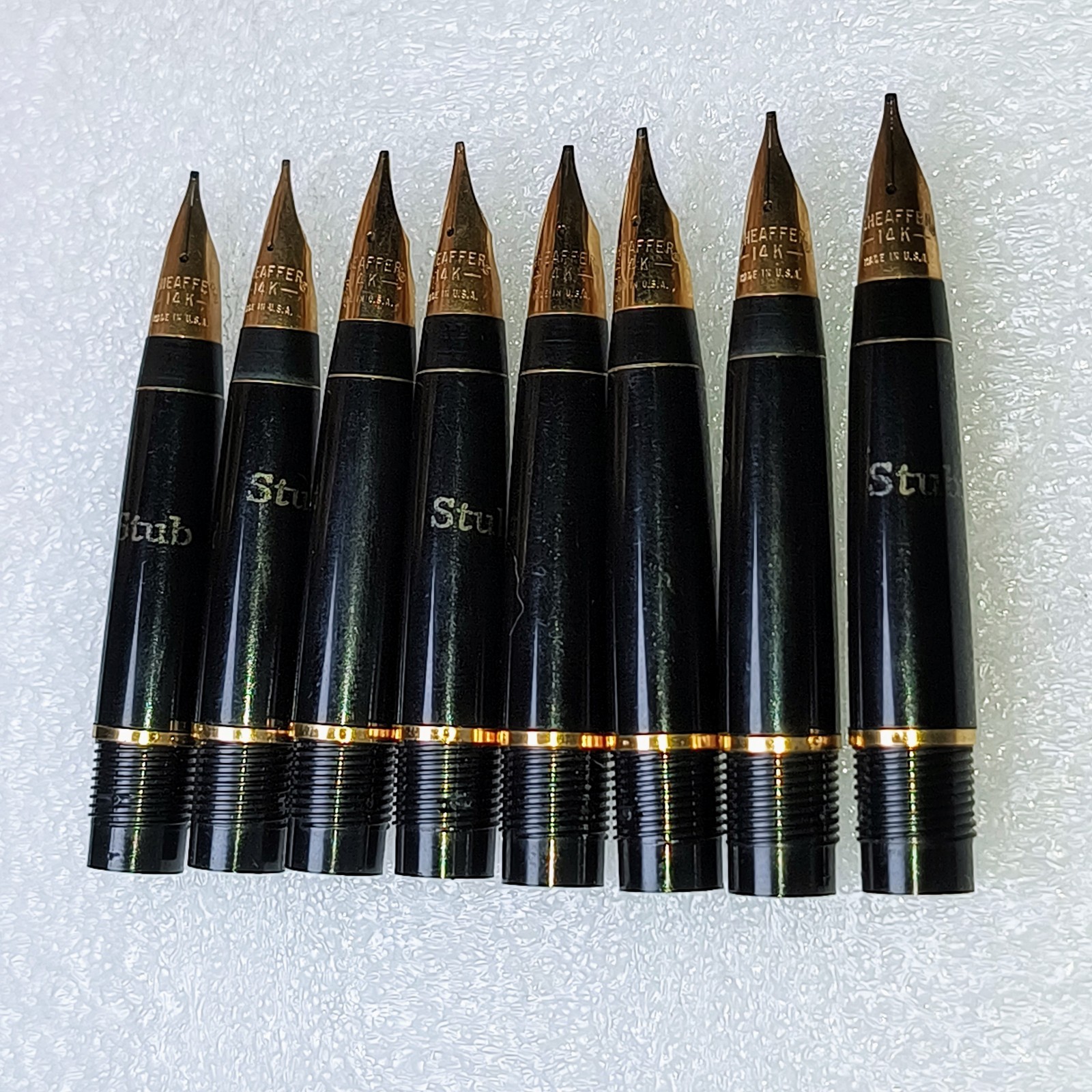 (1) Sheaffer Triumph Solid 14K Gold Stub Nib Unit, Section & Feed Touchdown Era