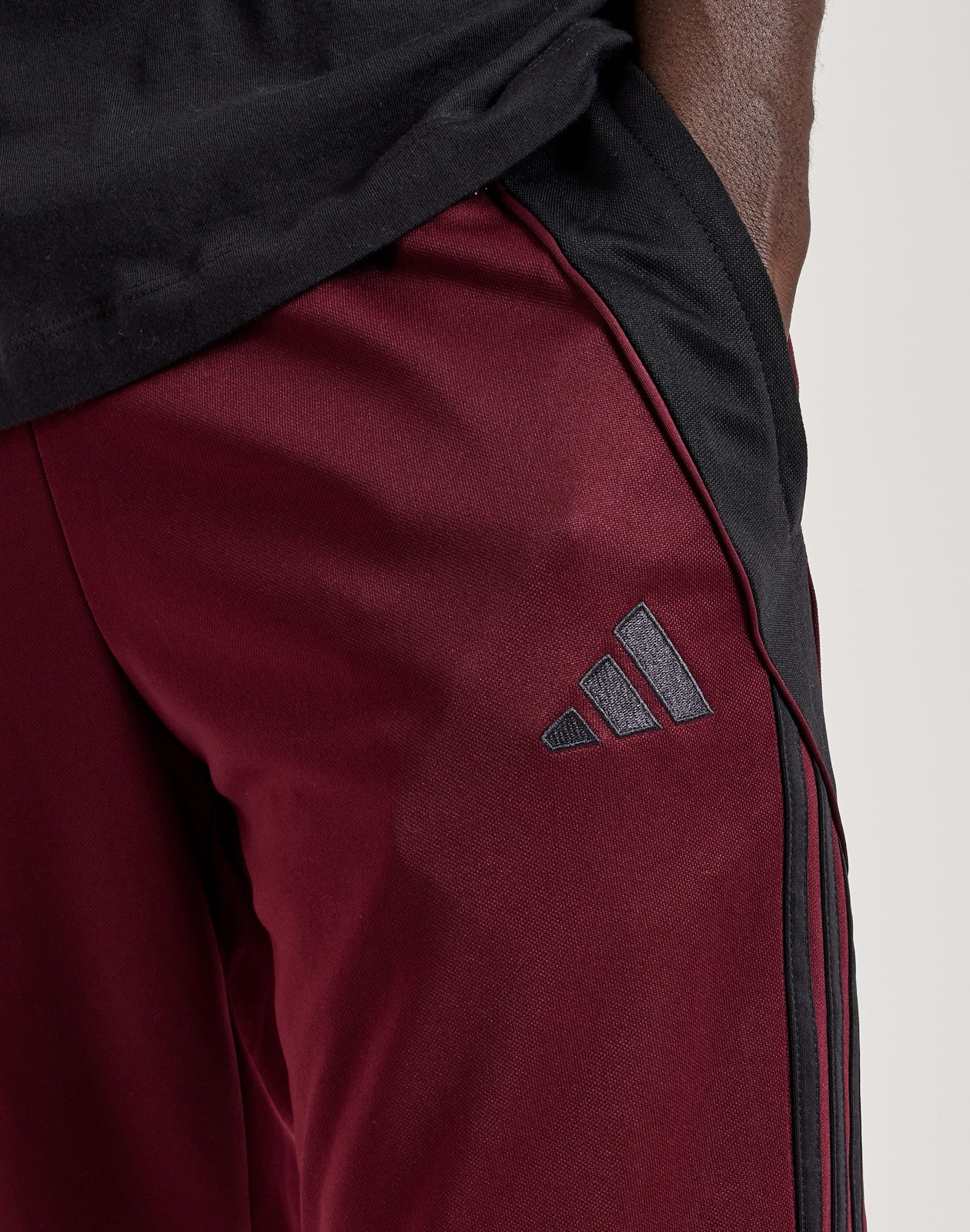 Adidas Tiro 24 Men’s Soccer Athletic Bottoms Jogger Track Pant Burgundy #279