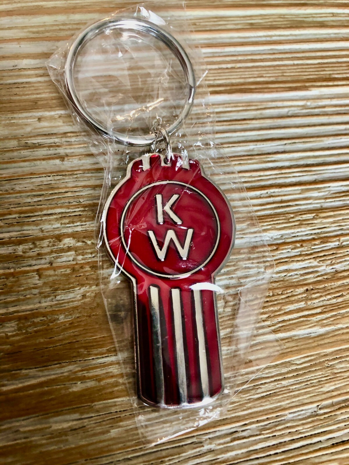 Authentic - Kenworth Semi Red Bug Pewter Epoxy Key Chain Tag Keychain