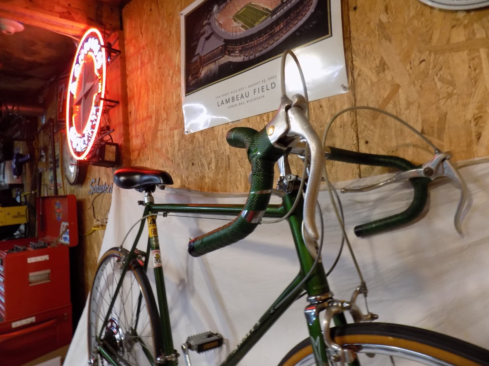 1972 SCHWINN VARSITY MENS 10-SPEED CAMPUS GREEN ROAD BIKE CONTINENTAL RACER 27