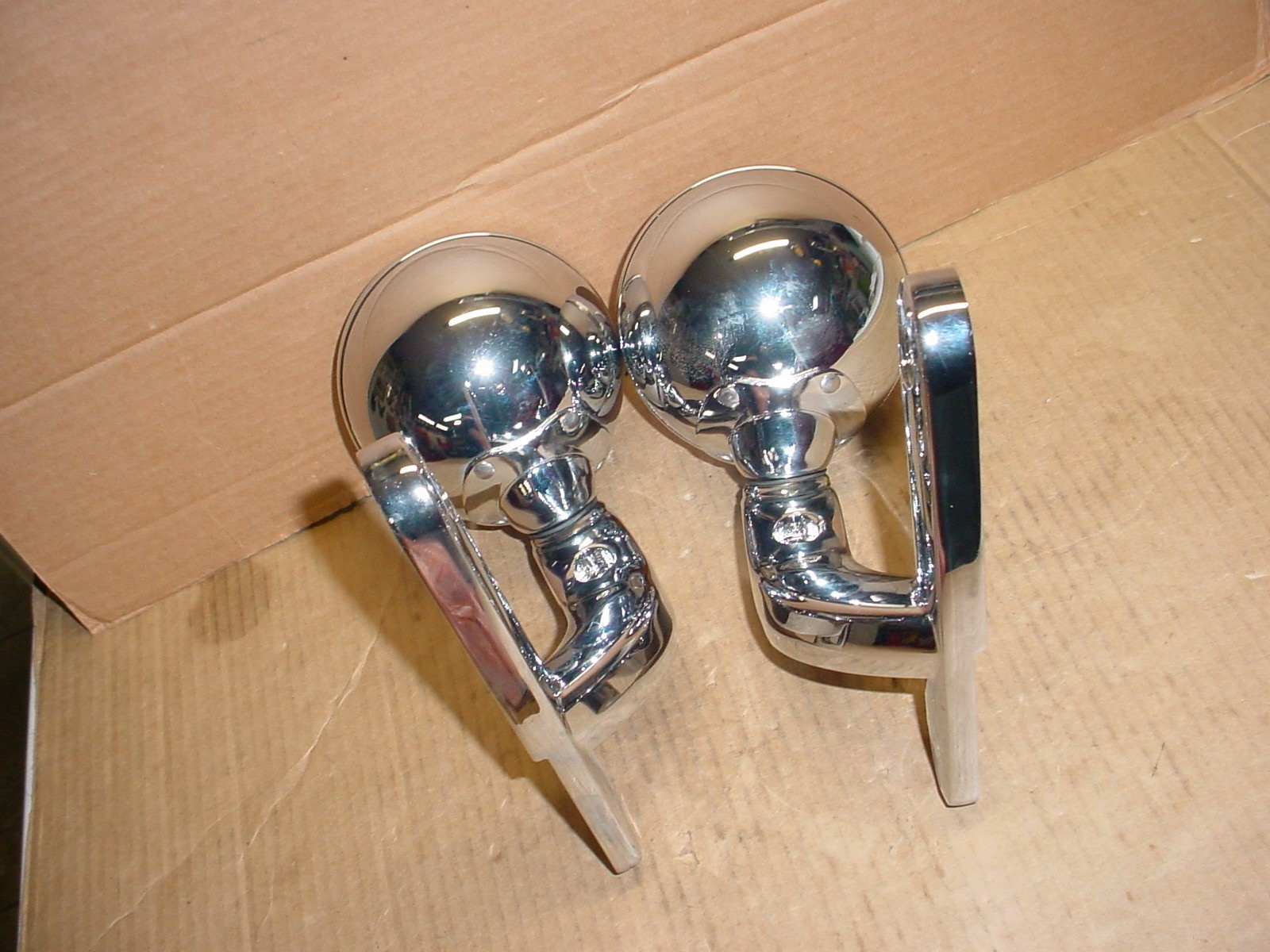 Harley Davidson 14-23  Road King Electra Glide Police Passing Fog Lamps FLHRP 