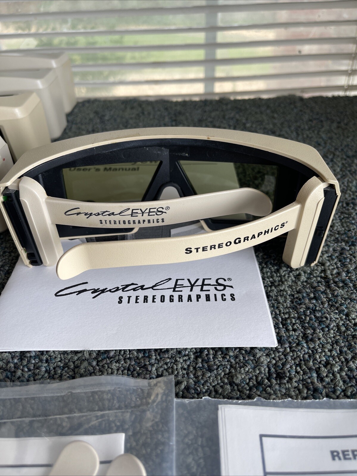 Lot of (10) StereoGraphics CrystalEYES CE2 with Emitters - FREE SHIPPING