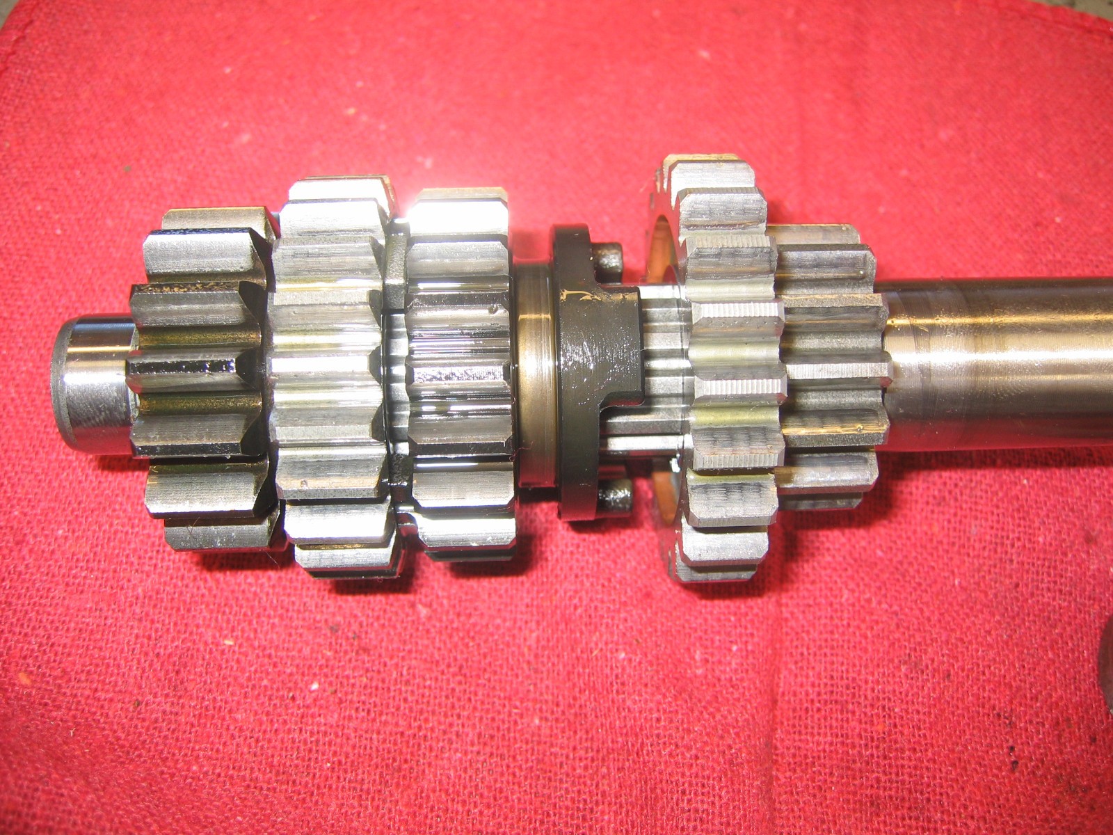 03-25 2004 YAMAHA YZ250 2-STROKE OEM LOW HOUR TRANSMISSION SHAFTS & ALL GEARS