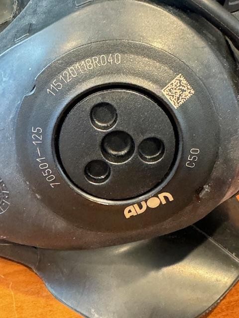 AVON C-50 PROTECTIVE GAS MASK SIZE MEDIUM