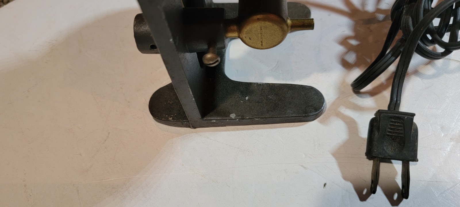 Vintage Electric Piston Aquarium Air Pump Dynamaater Glo-Jet Marvel