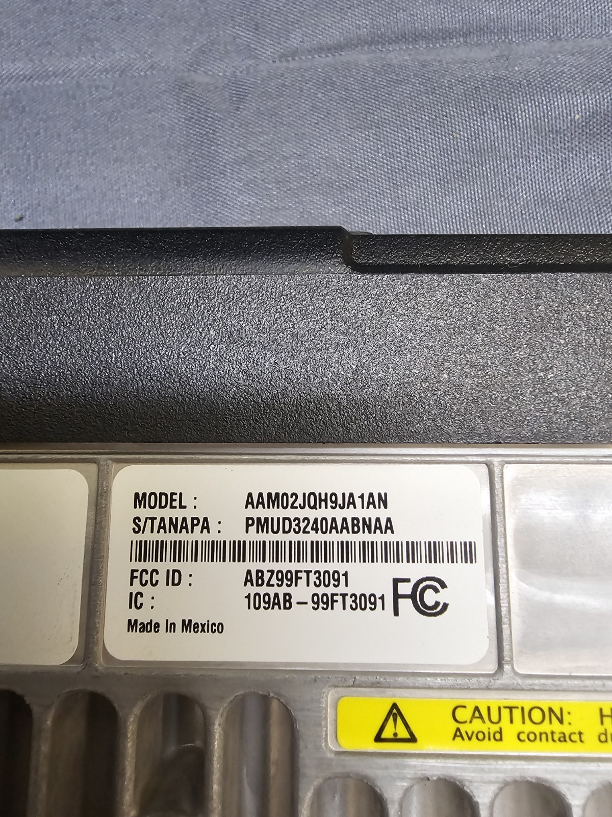 Motorola MOTOTRBO XPR2500 136-174 MHz 45w VHF Two Way Radio AAM02JQH9JA1AN