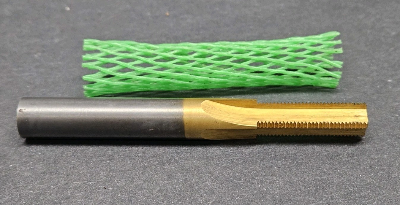 ADVENT 9/16" -24 UN Solid Carbide Thread Mill ½" Shank 4 Flute 4" OAL Machinist