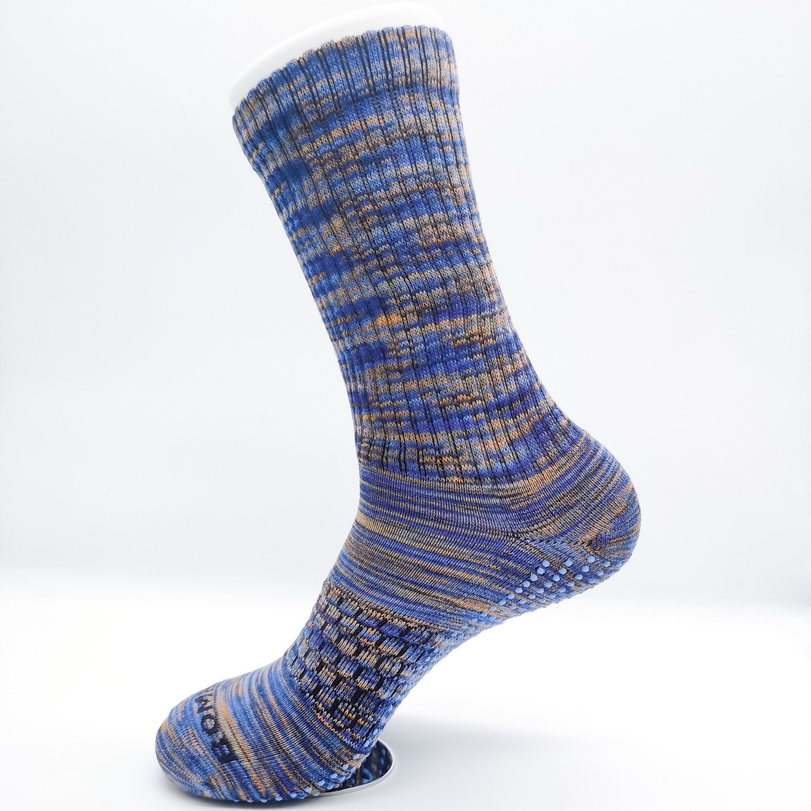 4 pairs BOMBAS Women's Performance Gripper Honeycomb Crew Socks size Small