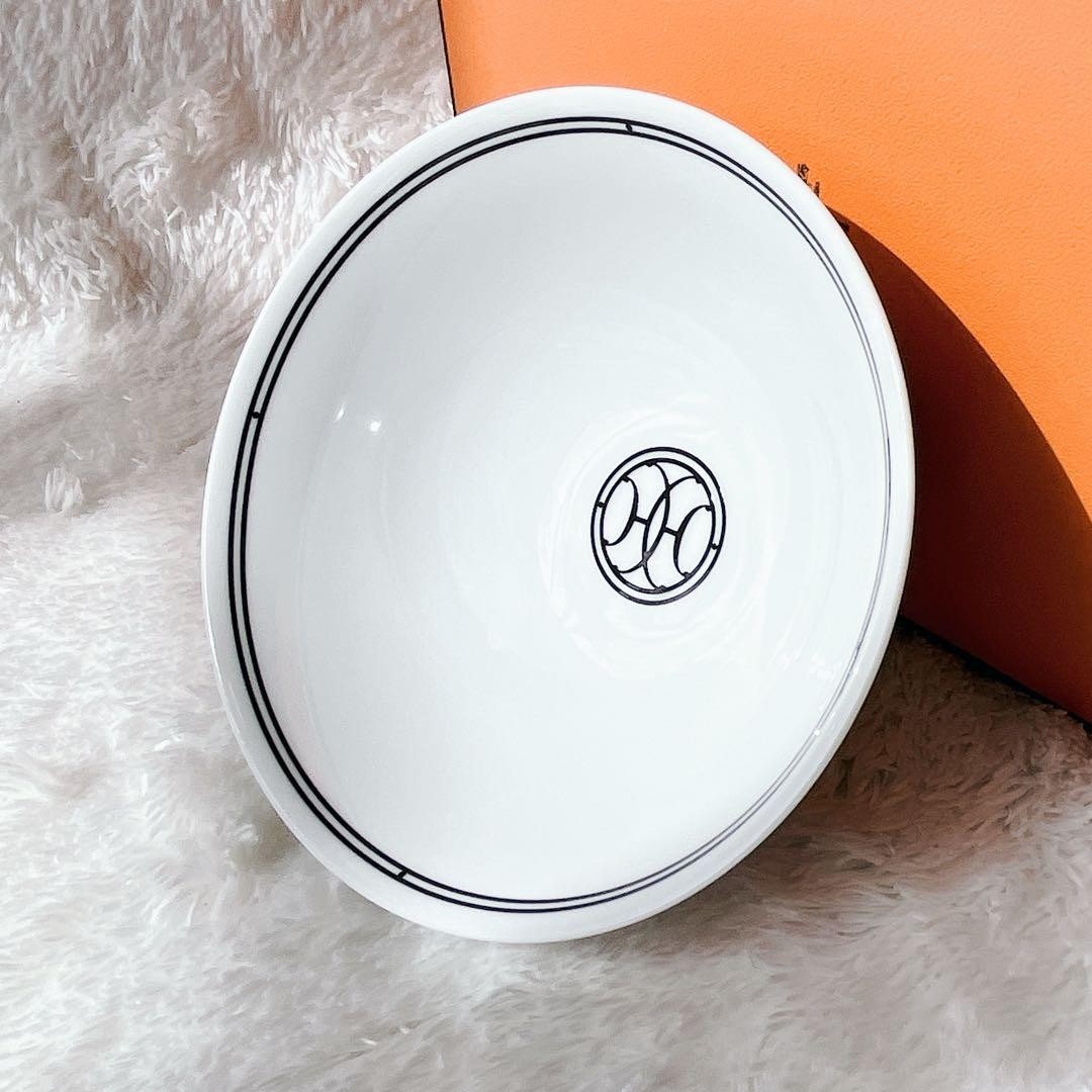 Hermes H Deco Ash Deco Bowl Elegant Monotone Modern Tableware Luxury Gift
