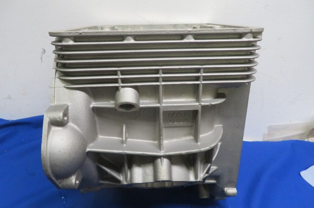 NOS MOTO GUZZI 850 T 850T Crankcase / Main Engine Cases NEW OLD STOCK El Dorado