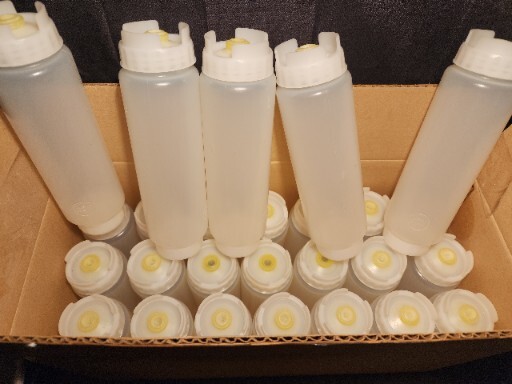 Condiment Squeeze Bottle 16oz (27) & 20oz (2) ALL NEW