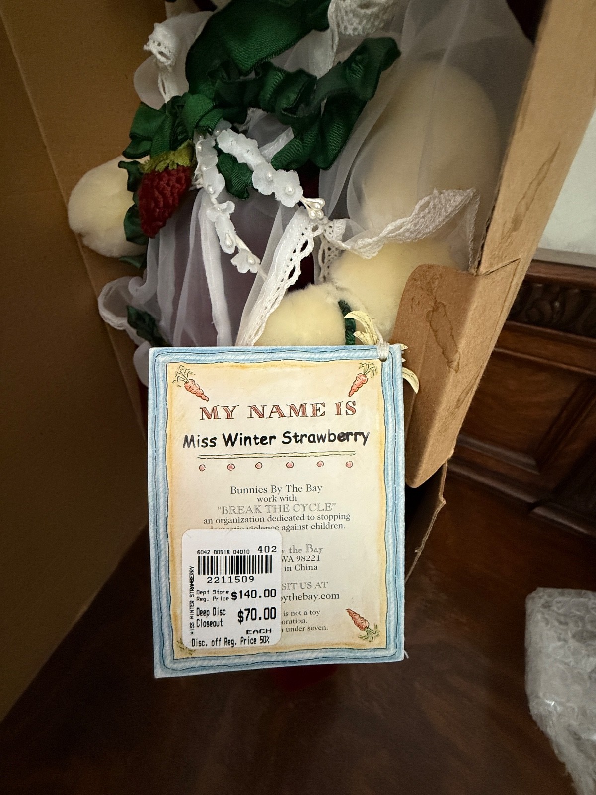 Bunnies By The Bay and Friends MISS WINTER STRAWBERRY Christmas Bunny NEW IN BOX