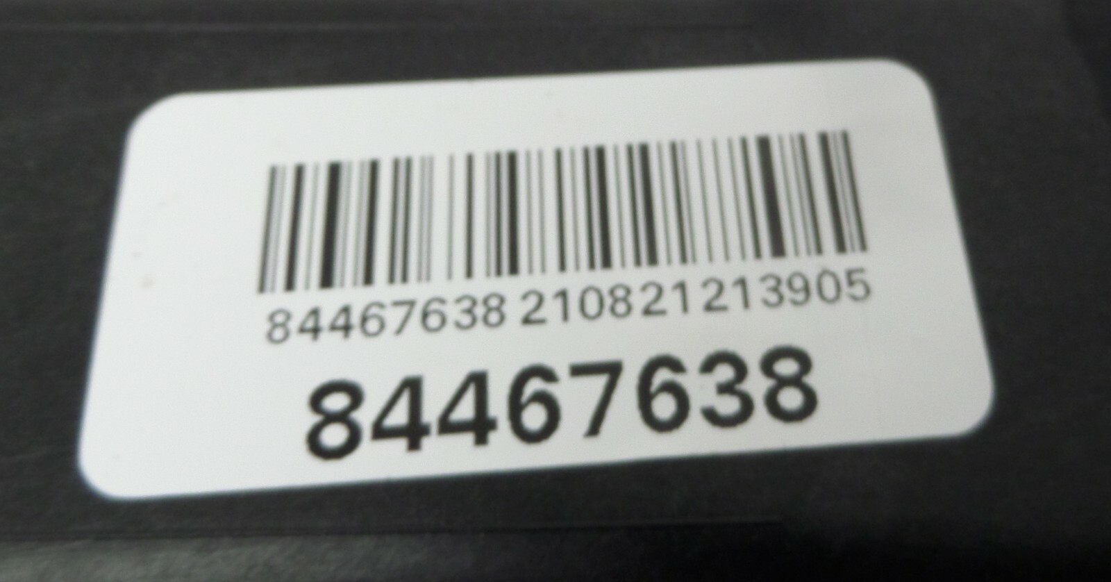 84467638 Air Cleaner Intake Duct Chevrolet Silverado Tahoe GMC Sierra Yukon 5.3L