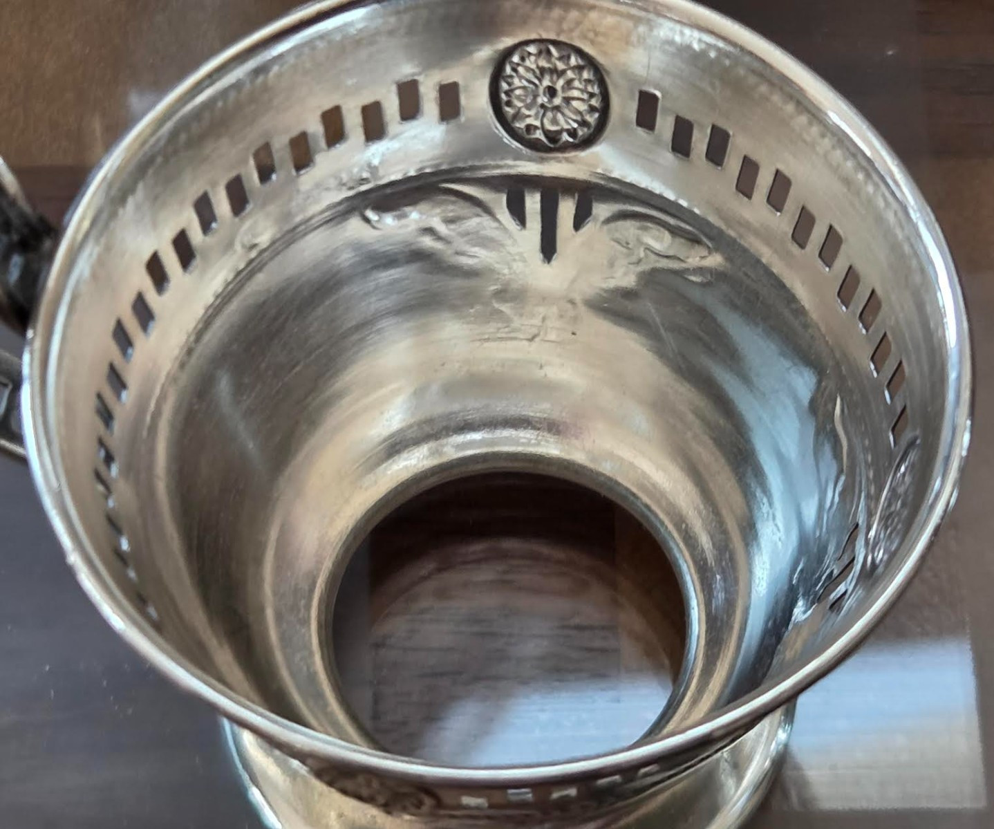 A Pair of Sterling Silver Teacups with 6 Porcelain Inserts