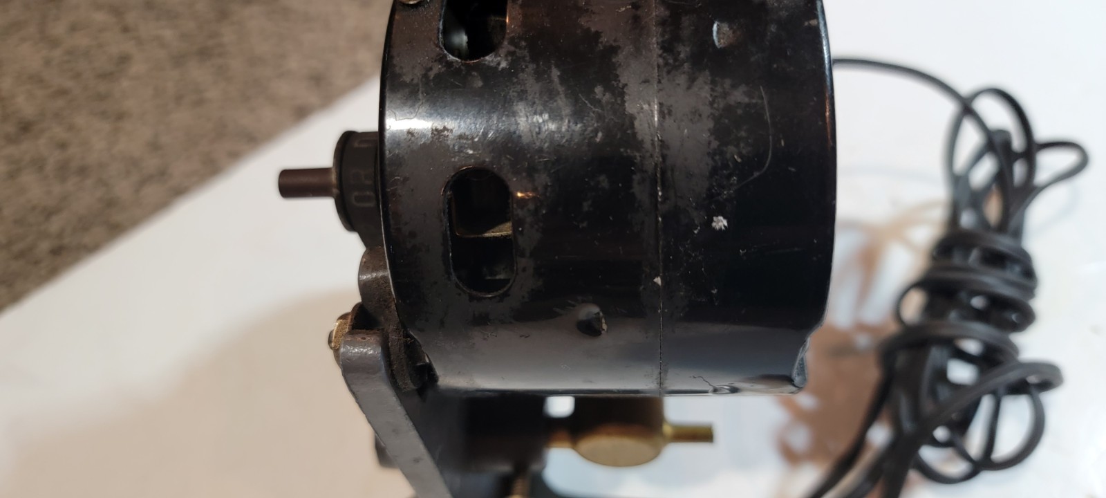 Vintage Electric Piston Aquarium Air Pump Dynamaater Glo-Jet Marvel