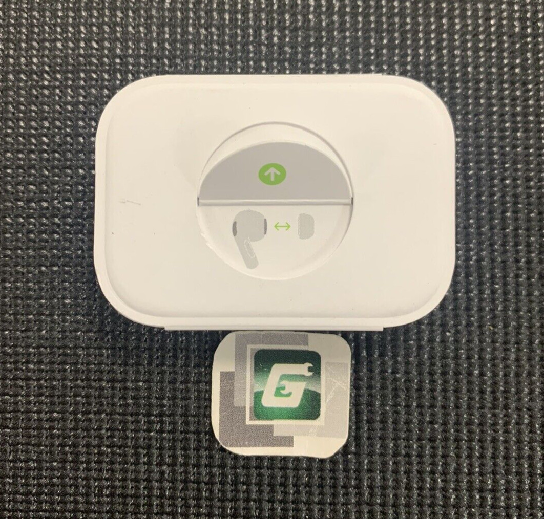 Apple AirPods Pro 2nd Gen Silicone Earphone Cover Genuine 3 Pack (ES-S-L) NEW