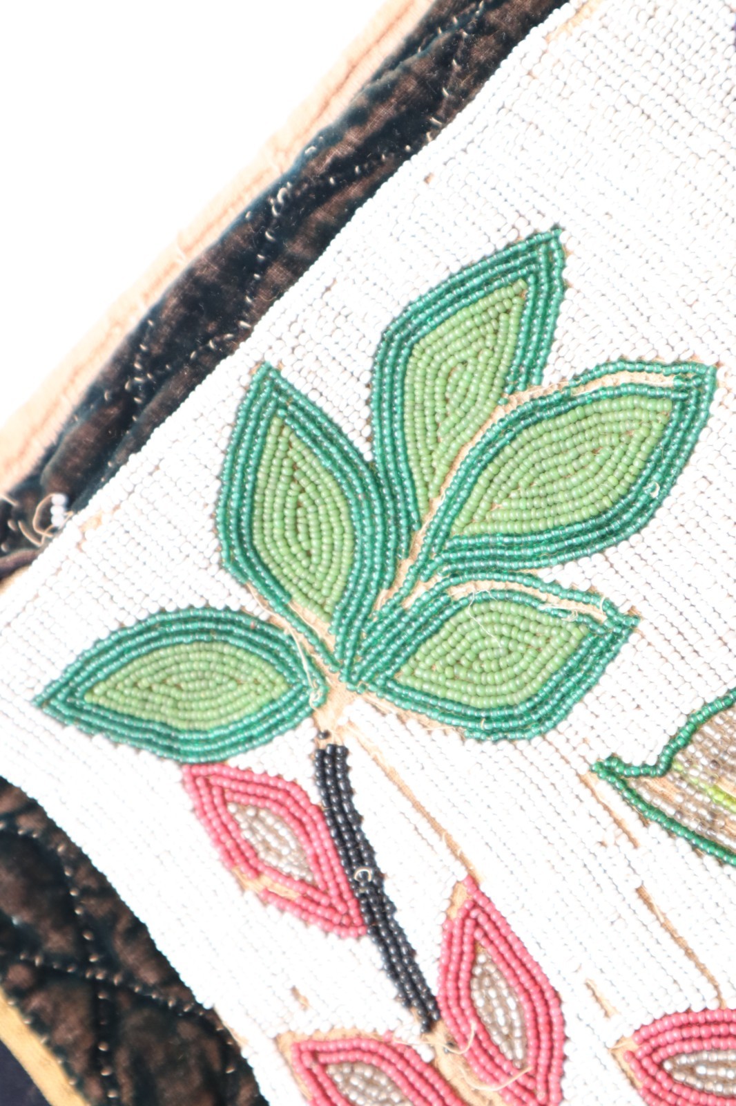 Antique GREAT LAKES Bandolier Beaded Bag Chippewa Ojibwe Flowers Native American