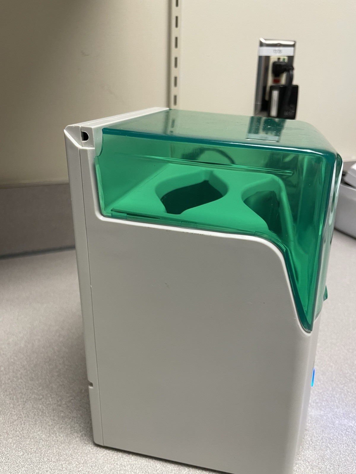 Acclimate Gel Warmer for EcoVue