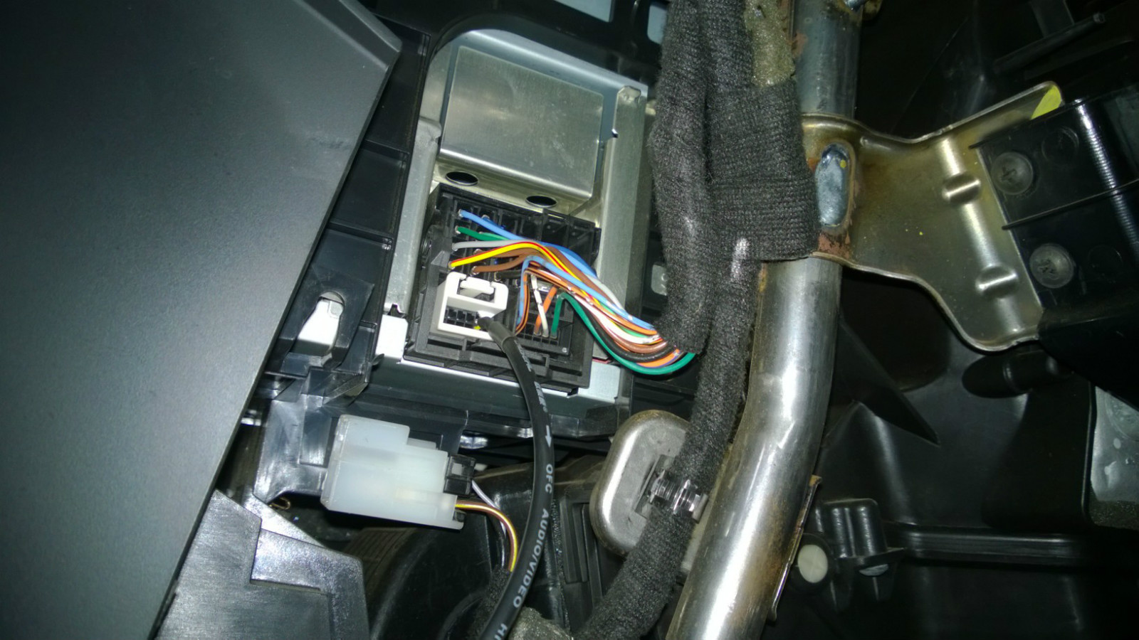 Bluetooth Music Audio module for Pontiac G8 GT GXP 2006-2010 (VE) Rear Aux