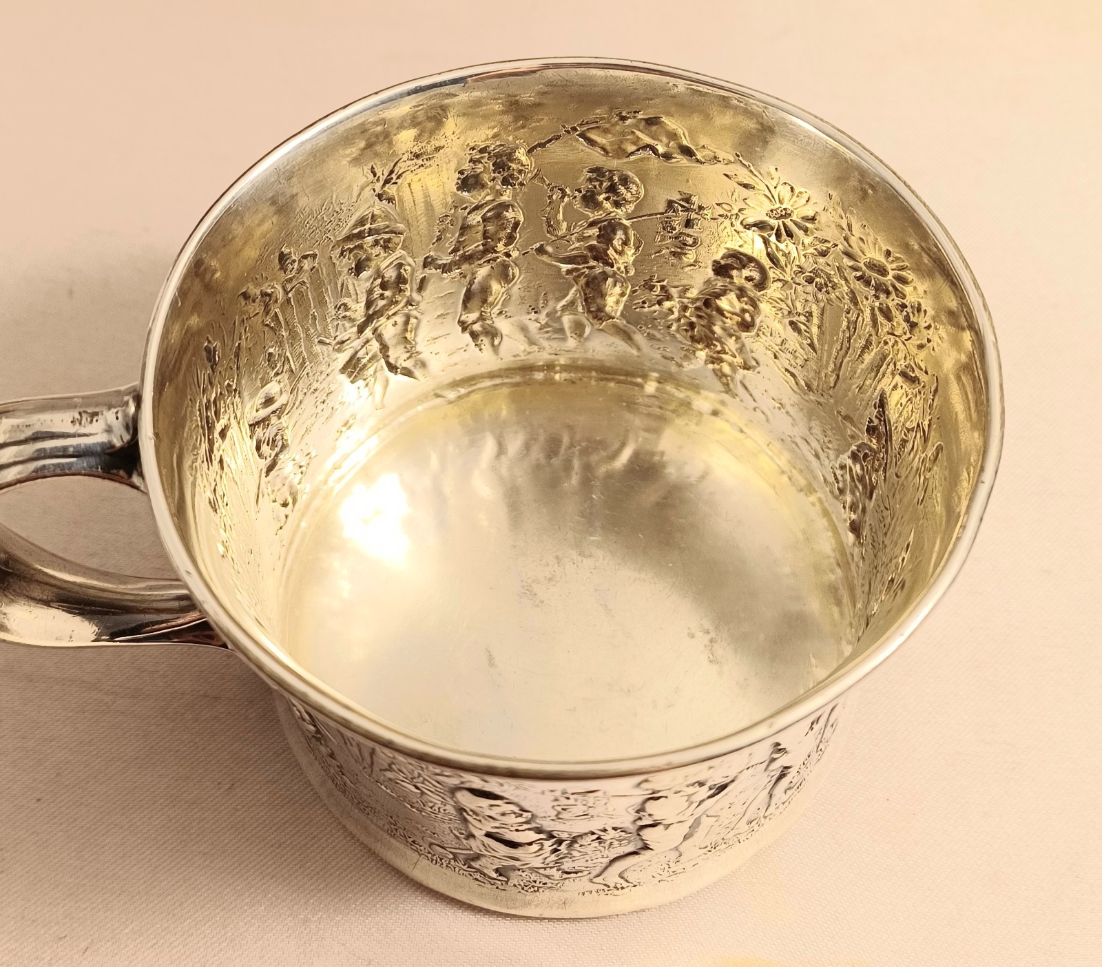 Great Gorham Sterling Figural Childrens Large Baby Cup