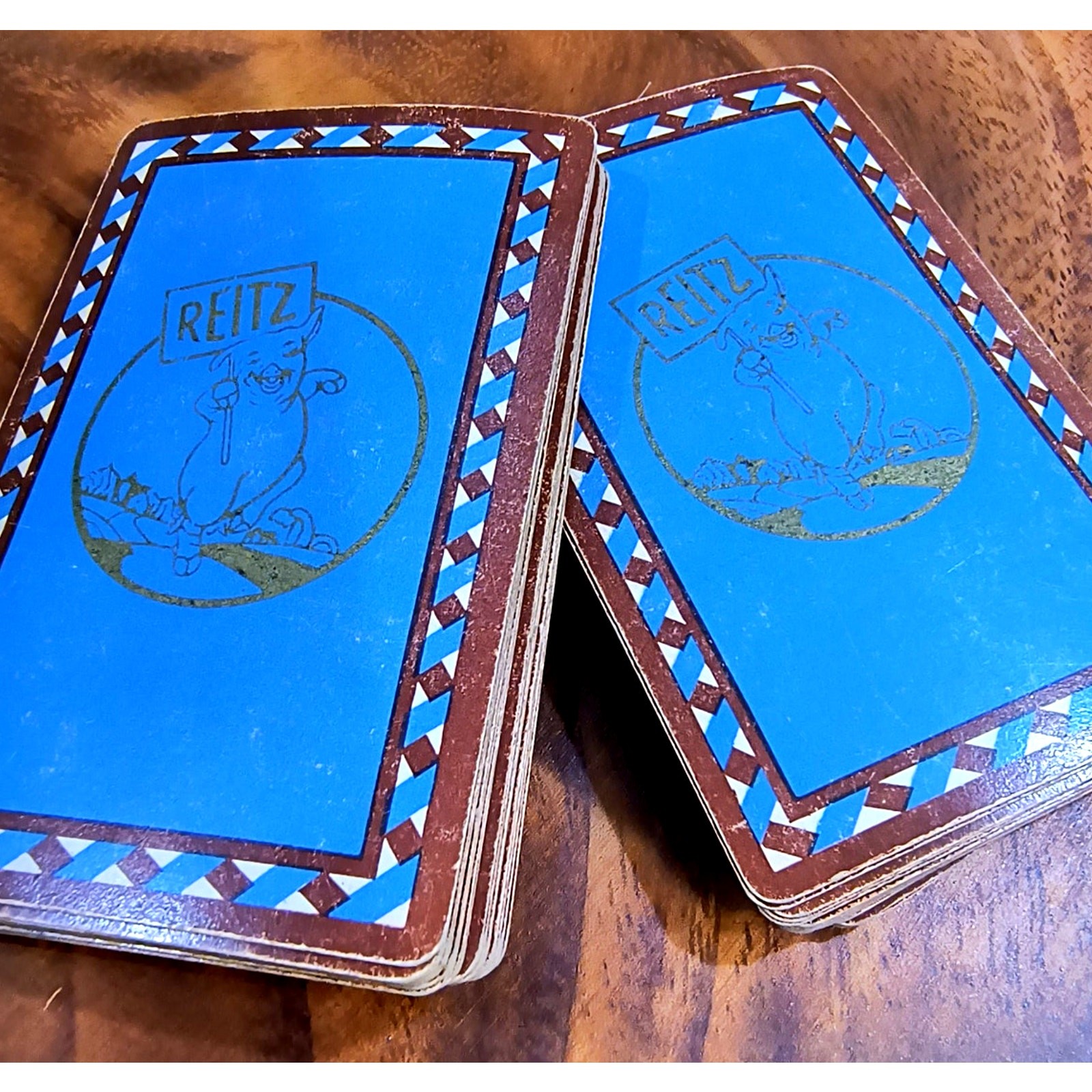 74. Vintage Playing Cards 88 Jumbo Index