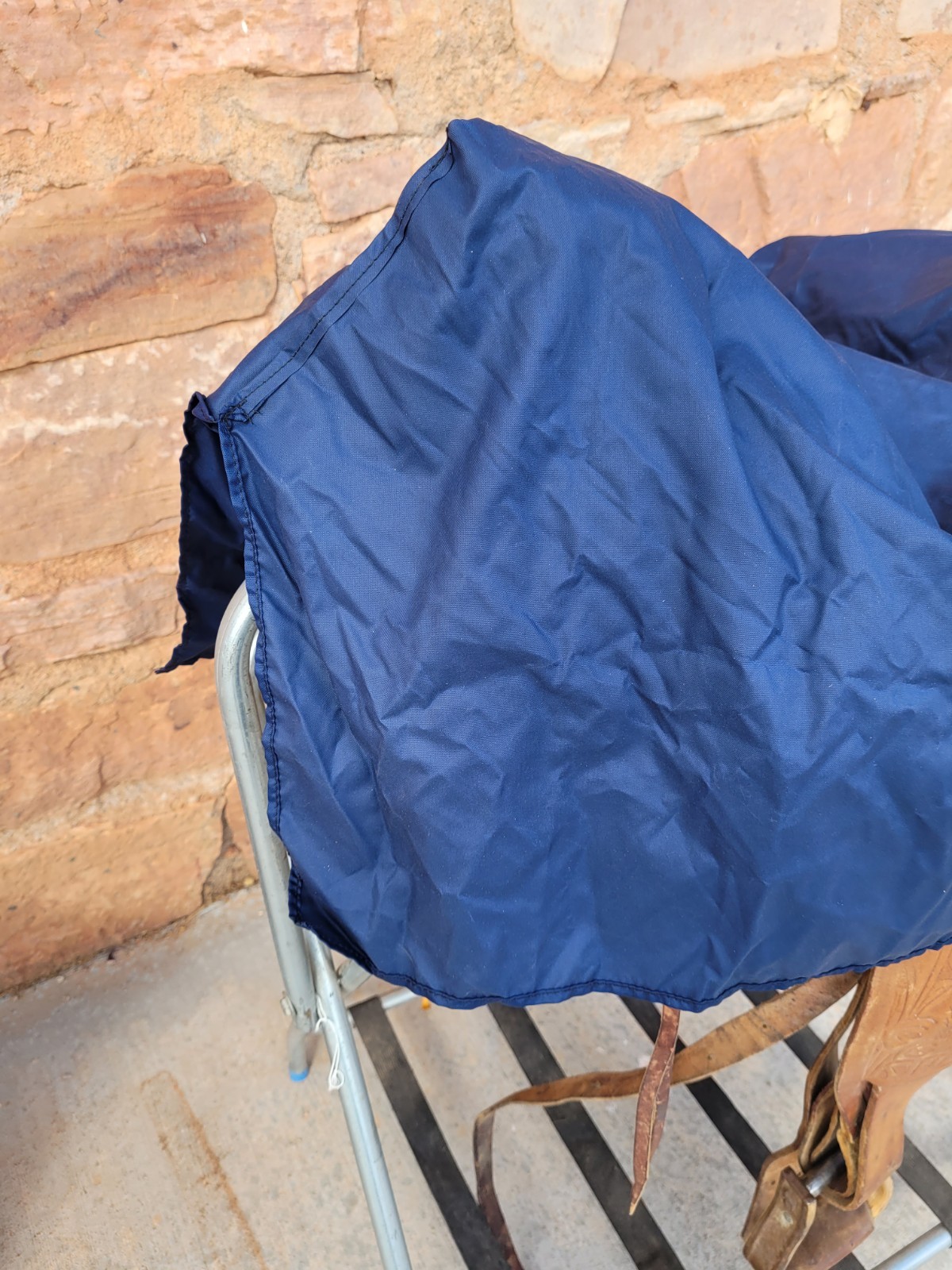 Cantle Saddle Bag with Fold Out Saddle Cover in Dark Blue/Green with Blue Cover