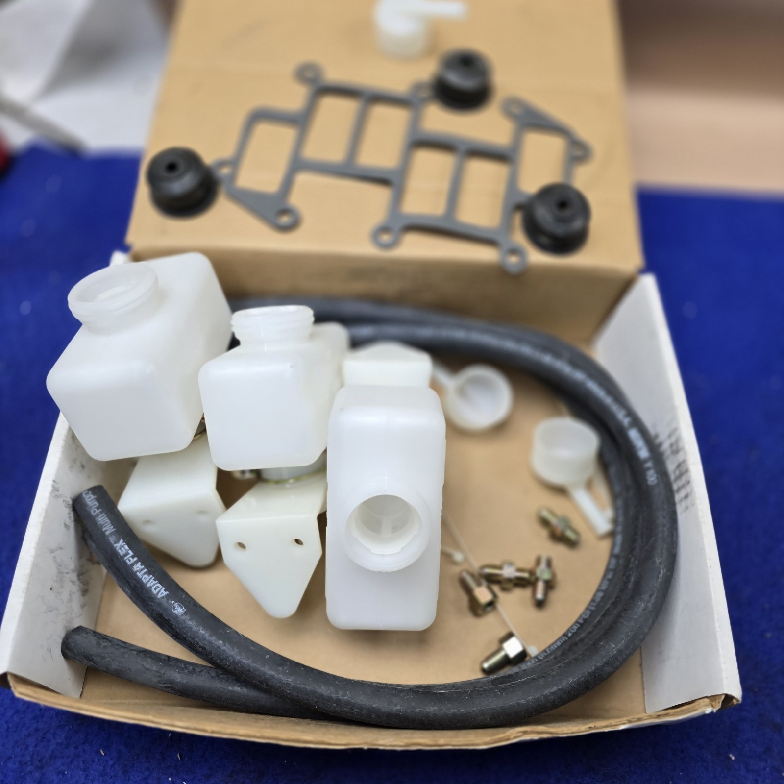 NASCAR Wilwood Master Cylinder Reservoir Remote Racing Parts Lot Hot Rod NEW