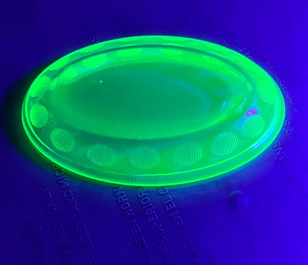 Vintage Green Uranium Cambridge Glass Oval Salt Cellar Salt Dip. Etched Glass