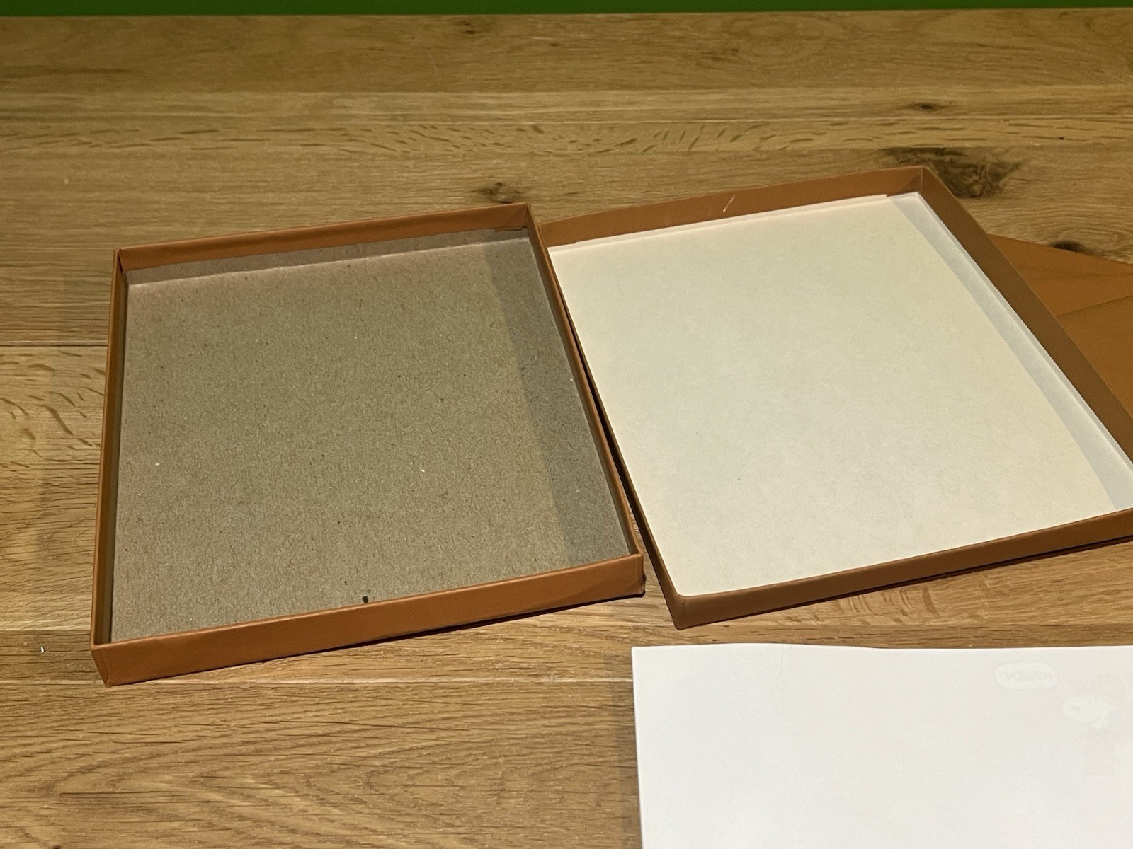 Vtg Snoppy Peanuts Howdy Stationary Box Set 24 sheets 4 envelopes 1960's