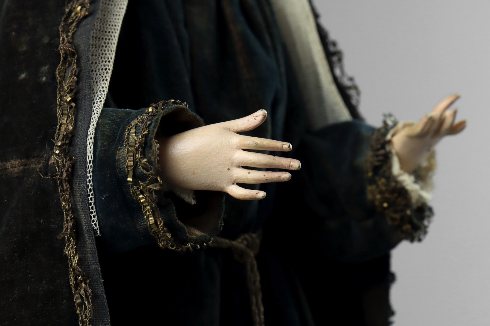 Antique 19th C Carved Wood Polychrome Santos Virgin Mary Madonna Lady of Sorrows