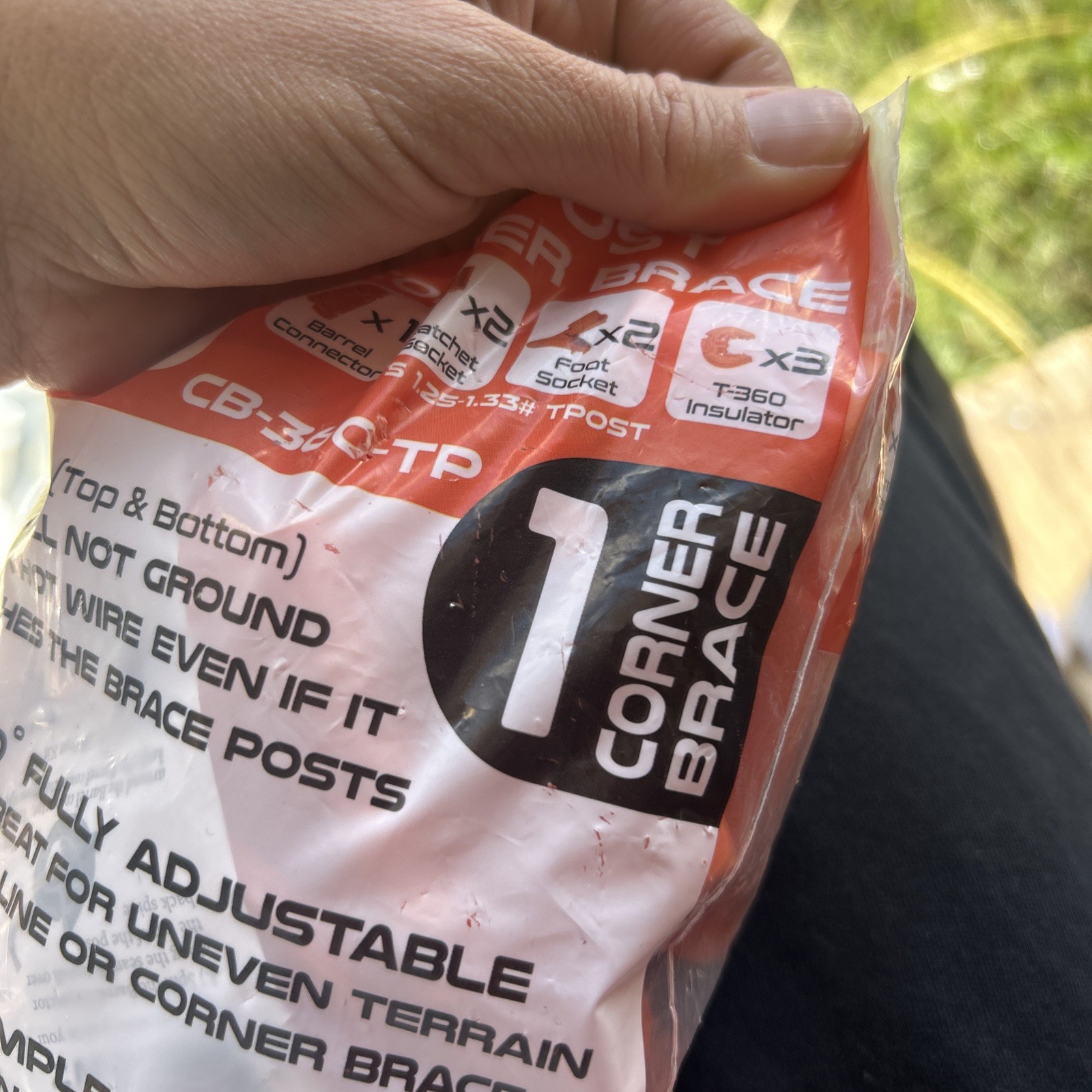 Lock Jawz CB-360-TP T-Post Corner Brace Kit for Fencing